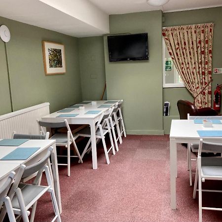 Ludlow Mascall Centre Bagian luar foto