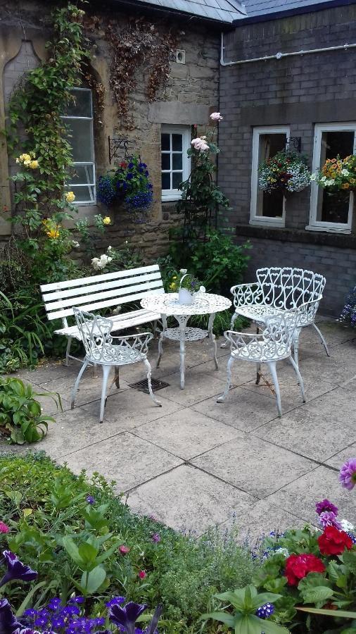 Ludlow Mascall Centre Bagian luar foto