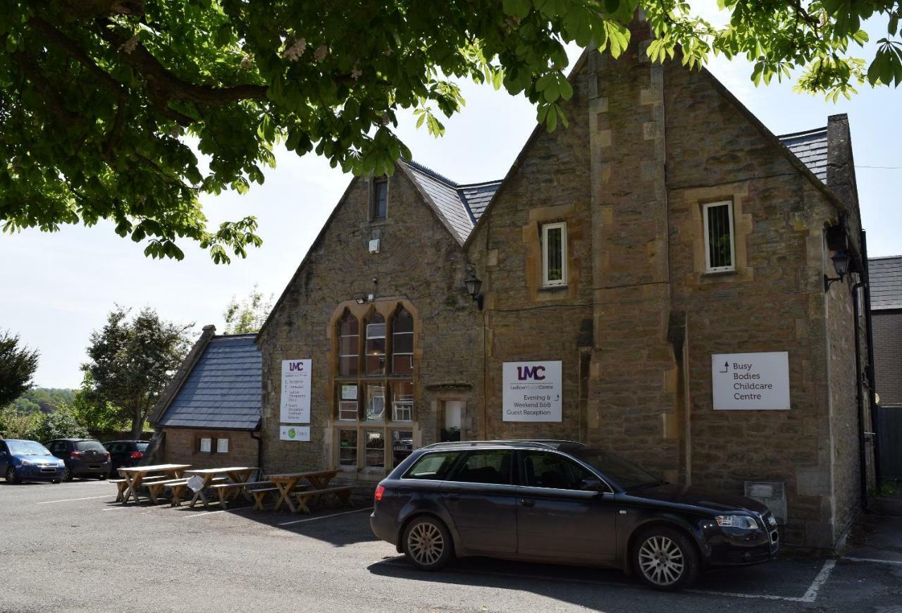 Ludlow Mascall Centre Bagian luar foto